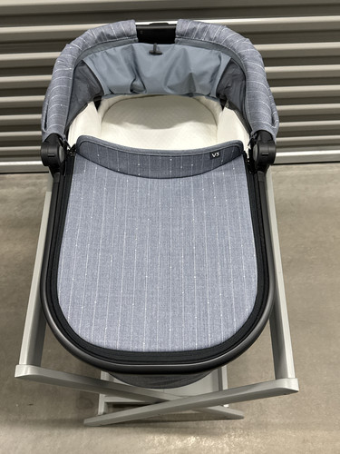 Bassinet julian with - v3,